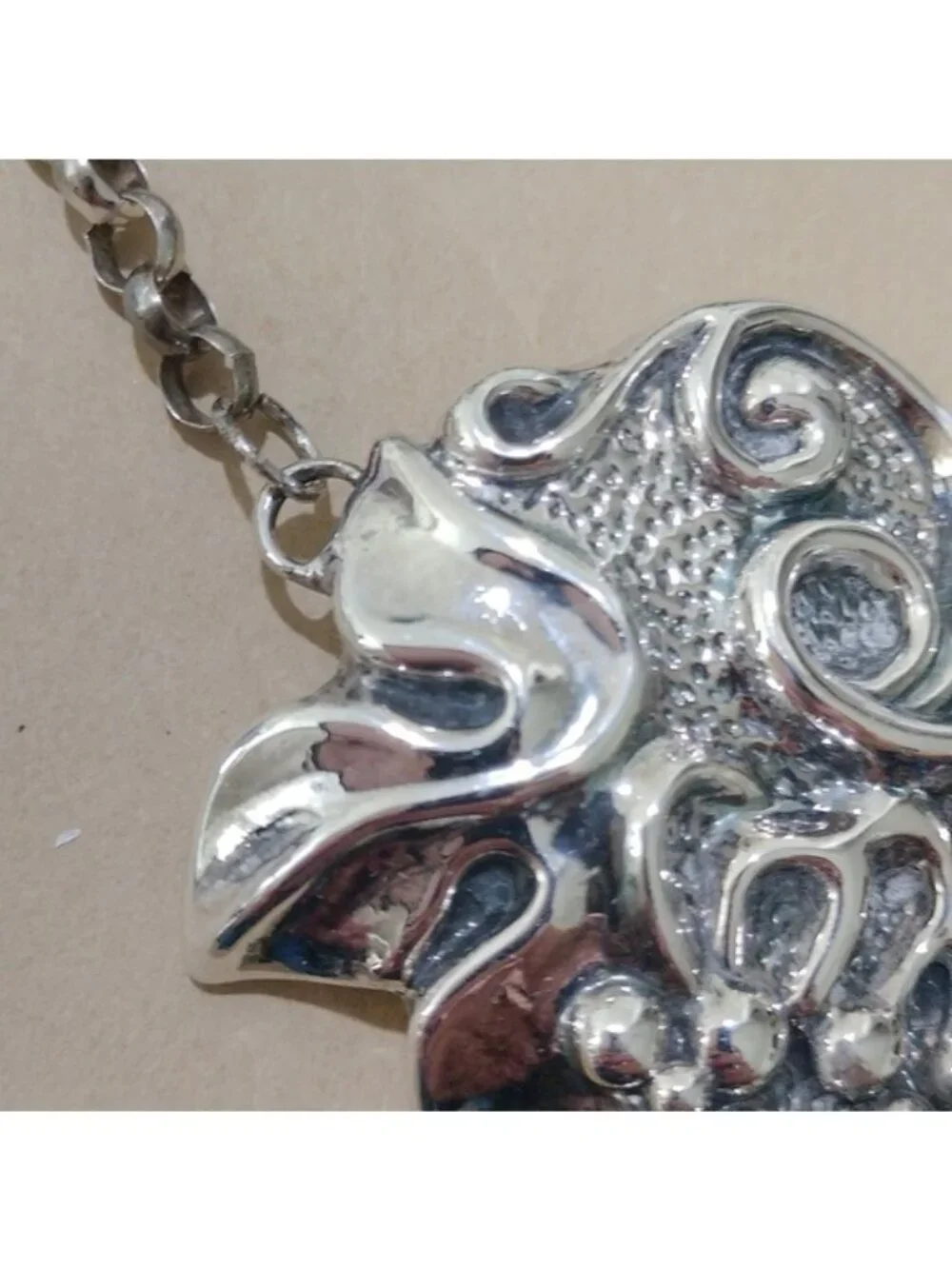Caspi Judaica Sterling Silver Grape Cluster Wine Decanter Bottle Tag Label